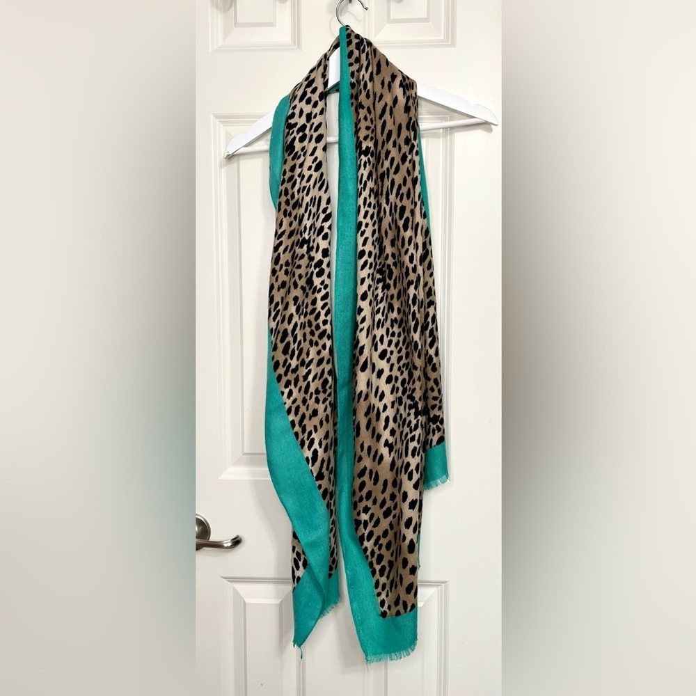 Oversized Cheetah Print Scarf with Teal Border